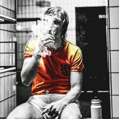 itsaryanch's profile picture. At the end of the day its all about love, Infact ! It was always about love... 381A l ⚽ BARÇA® #cruyffism #barcafanatic l ♍