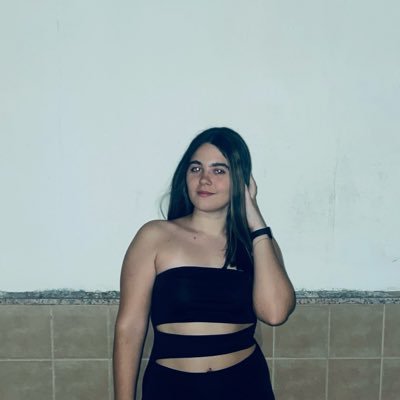 alejandrasr00's profile picture. insta:_alejandrasr3