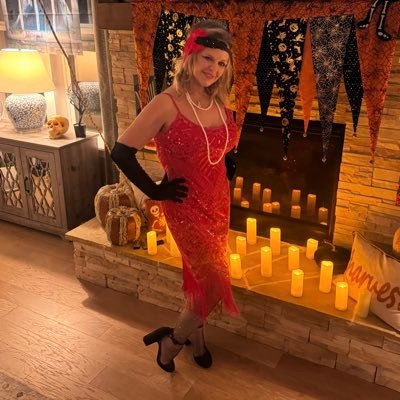 amberella06's profile picture. you kept ❌e like a secret, but i kept you like an oath