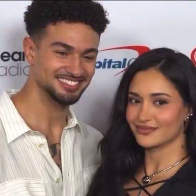 leahnMiguel's profile picture. 