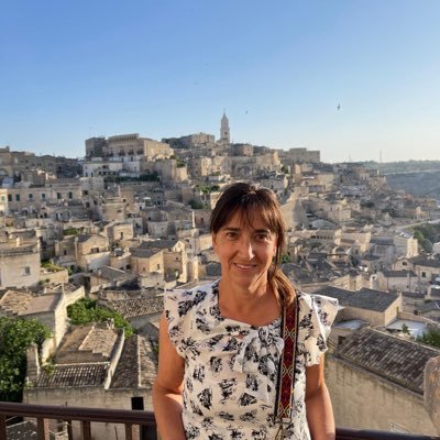 paolavaldo's profile picture. Prof.ssa matematica e scienze. Biologa e Biochimica Cavaliere al Merito 🇮🇹. Faccio torte, pilates e giretti in mtb