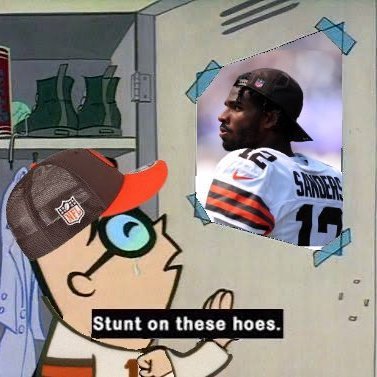 herfavoritegeek's profile picture. -23
-dallas sports fan and 
#1 in the county when it comes to hitting that block button