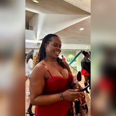 _michoue's profile picture. Life is too short for drama •|• Proud mom •|• Taurus♉️ •|• Catholic •|• HR •|•