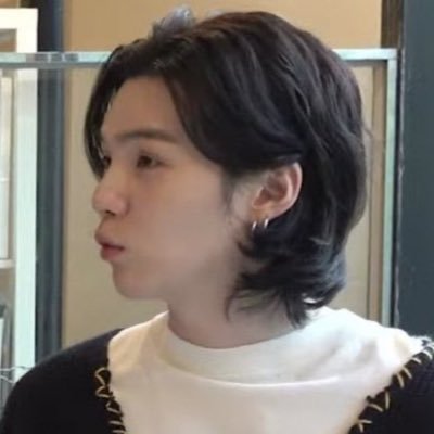 minyoongisprods's profile picture. my Roman Empire will forever be nobody puts Jimin in a corner 🦢🩰