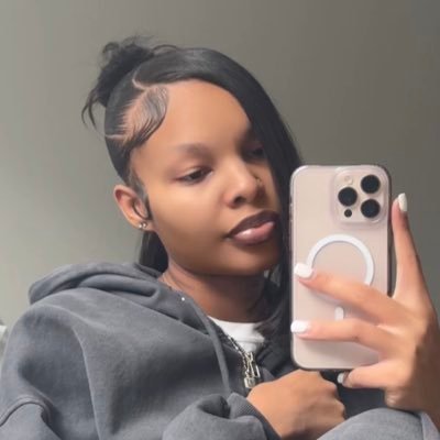 juhnayy_'s profile picture. aries