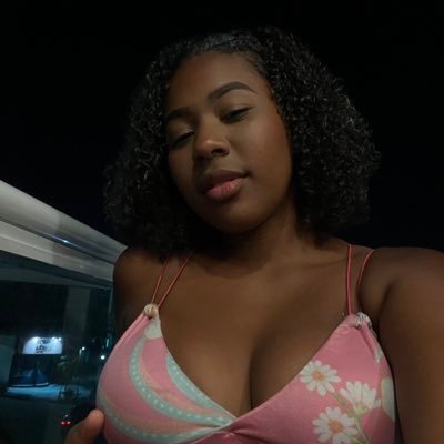 laysa_52's profile picture. @eu_mirellinha🤍🤞🏾 11/10/2022 Victor Hugo 09/07/2025 Rhaylã😭🖤