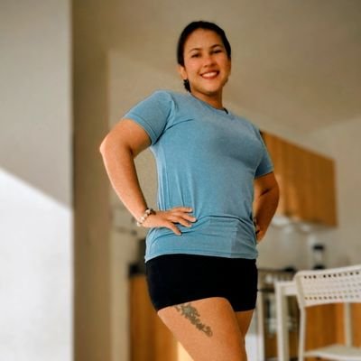 SoyMitadCafe's profile picture. 🎶 Música para el corazón, 🎥 cine para soñar y ☕ café para empezar | 🌍 Resiliente, cuidando mi paz y mis metas