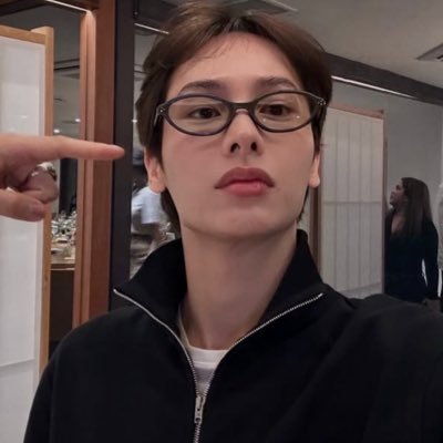 almgun7's profile picture. Tinyy but colourful lost in #Offgun ᰔᩚ found in 🌈rainbows🌈