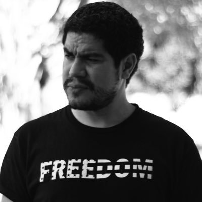 hecsev's profile picture. 