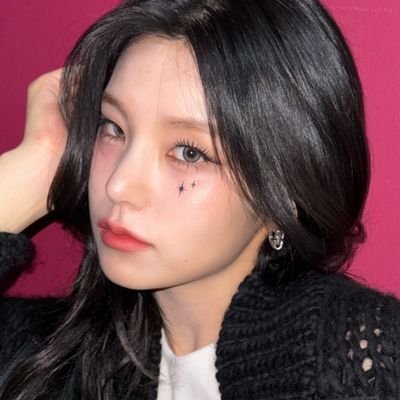 scarzholic's profile picture. as 5 bruxas de seul estão a solta!