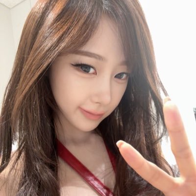 jellnio's profile picture. say you got something and it's all me #rvjellnio⠀⠀⠀⠀⠀⠀⠀⠀Can you hold me down for one night