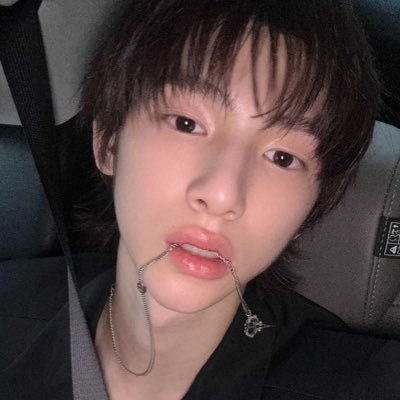 j5ikeu's profile picture. we’re on a joyride