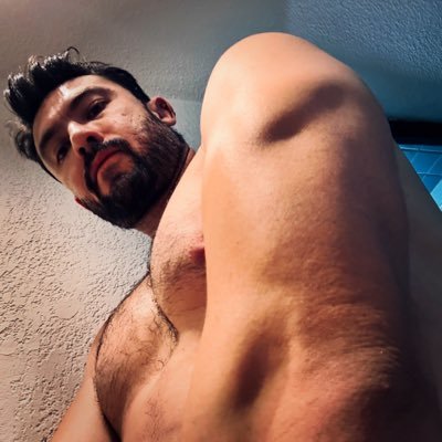 esteparioyterco's profile picture. Driving in cars with boys!