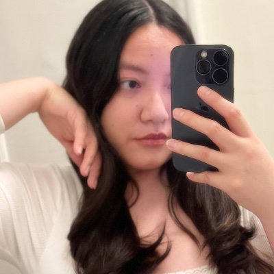 n__uria's profile picture. 