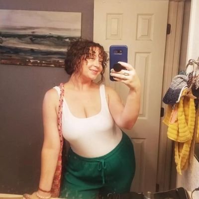 allyenderr's profile picture. simple and down to earth woman hoping to only get better in life 😇