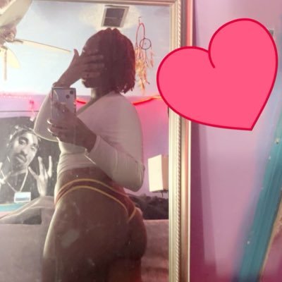 Laylaisfree's profile picture. Age in location ! I’m new to this lol. send anything 😩💕 👩🏾‍❤️‍💋‍👨🏾👩🏾‍❤️‍💋‍👩🏾 black ppl only please😣| ask for my menu good prices |