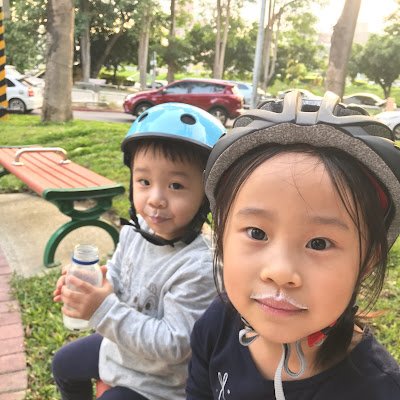 j3555714829910's profile picture. 