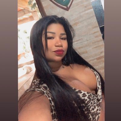 nicalisson's profile picture. Bacharela em direito⚖️ Tricolor🇭🇺