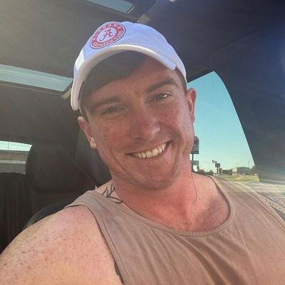 Joshua889144814's profile picture. 