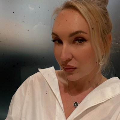 Isabella_Jb1h's profile picture. Down to earth, high maintenance
🥨✨🪩🤍🩰🥐💍🥂🥞
hb, Florida | Design, business reading, travel 🚫 Pornography
💯 Proud American Patriot🇺🇸🇺🇸