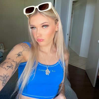 fkBritt's profile picture. 24 ❤︎ @xAysae 🩵