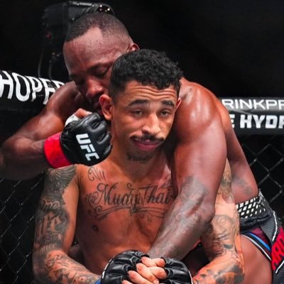 shyn9's profile picture. "See The World,and then CHANGE it" 🇬🇲 🇬🇲 🇬🇲