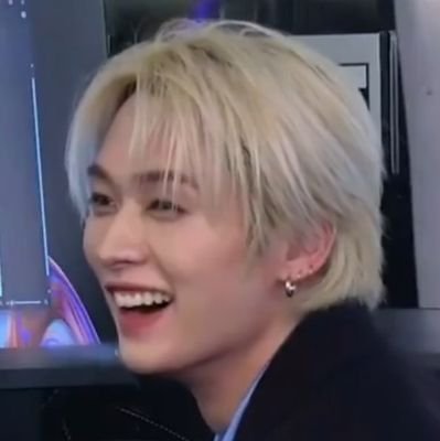 leeknowcoxas's profile picture. 