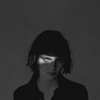 Bxi170's profile picture. أكرهُ الجميع ولا أُتيح لِقرب أحد ..