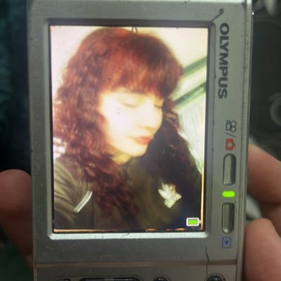 rcktpowers's profile picture. peleando con las voces de mi cabeza