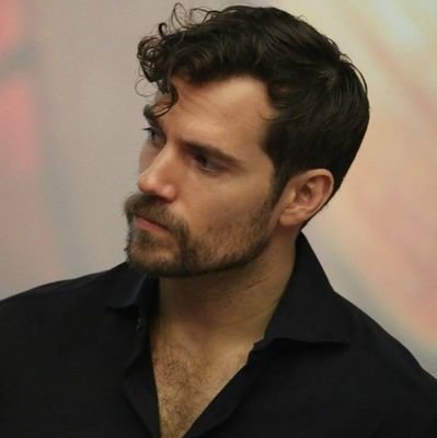 livrasier's profile picture. 