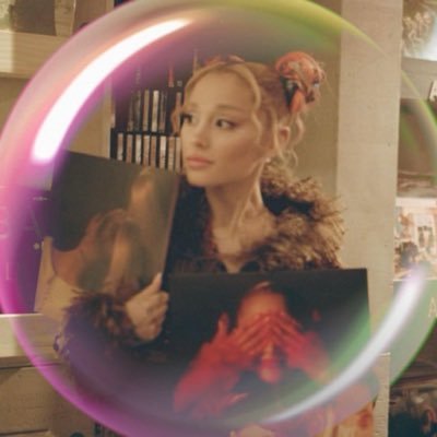 conraddefnder's profile picture. multi stan 𐙚⋆˚✿˖°|new york|