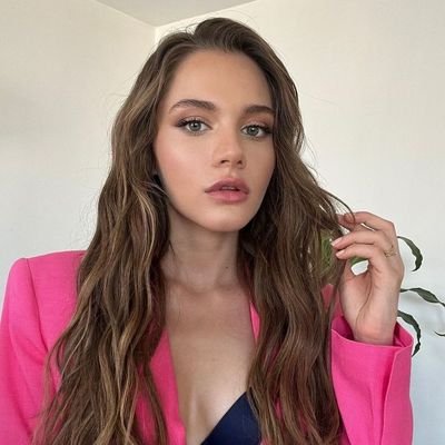 smilewithpyp's profile picture. Juntos somos invencibles🦋 •la abracé 10.08.18•