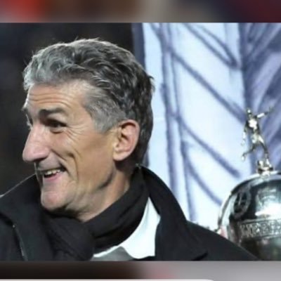 IntoHistory1's profile picture. Hincha de San Lorenzo y del Arsenal. Ni progre ni libertario. Acostumbrado al fracaso deportivo y electoral. El antisemitismo es una enfermedad mental