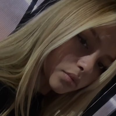 sanmartiinmia's profile picture. ig: mia_roodriguezz