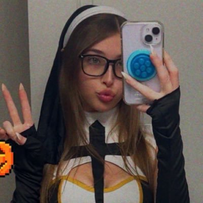 Vanessatayylorr's profile picture. FL princess👸💘💦 https://t.co/A7NAlOK8AB backup: @hard4vanessa 💗