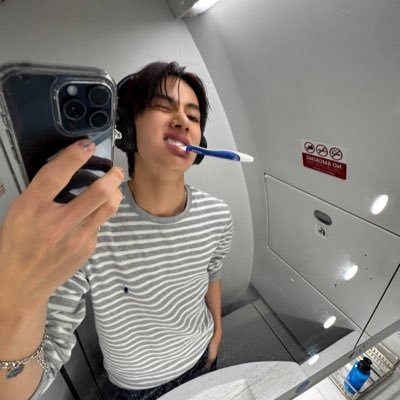 thecortiss's profile picture. bangtis play the beat