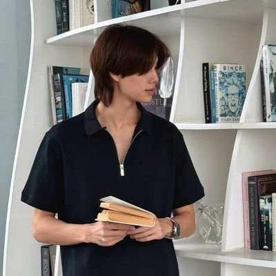 Kung_Sibun's profile picture. Fan Account : #phuwintang #ppnaravit #PondPhuwin