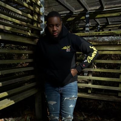 VmwSuvy's profile picture. PRINTING EVERY NIGHT 😈🤑 Parlays hitting • Limits coming • Books mad 🔥 NBA/NFL/UFC/Props on Winible 🚀 Capped spots. Join or watch me eat 💰👇