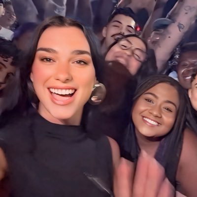 darkvixnn's profile picture. fã profissional • katy perry & dua lipa