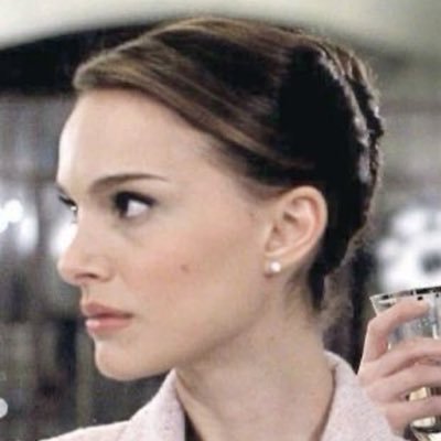 snobbyrexic's profile picture. ♬ . . . is that why they call me a sullen girl, sullen girl? they don't know i used to sail the deep and tranquil sea  . . . ♫