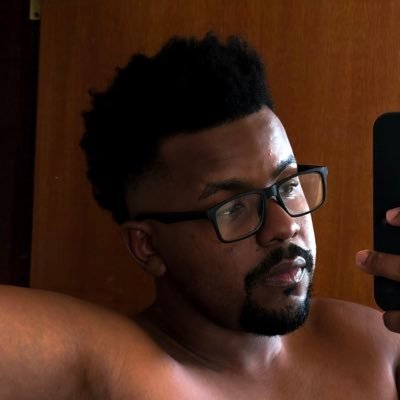 theusudogostoso's profile picture. menino que não anda não vende picolé vamo q vamo -fool_ana | @flamengo