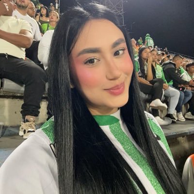 ladequientv's profile picture. vos sos la de quien tv? | @nacionaloficial 💚.