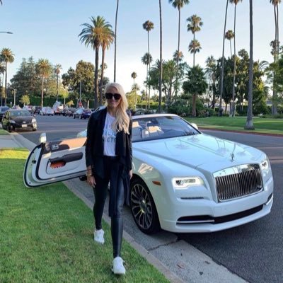 EvanFoundation0's profile picture. CEO Furniture Refinery Philanthropist Billionaire 50 Blessed Needy