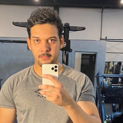 arlenmgr's profile picture. Advogado, entusiasta do mercado financeiro e leitor de light novels JP.