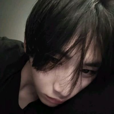 wsnrydz's profile picture. multifandom  

neo veins   

maior defensor da 5° geração                                    
maior haru e nct utted existente