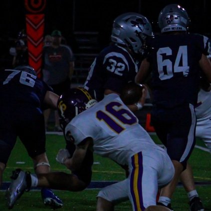 BrysonLewis32's profile picture. RB/LB C/O 2029 EHHS 3.5 GPA 5,10 160