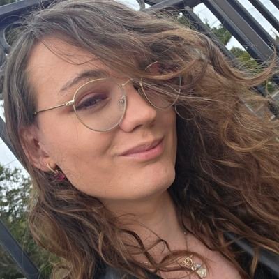 ChiIynn's profile picture. 