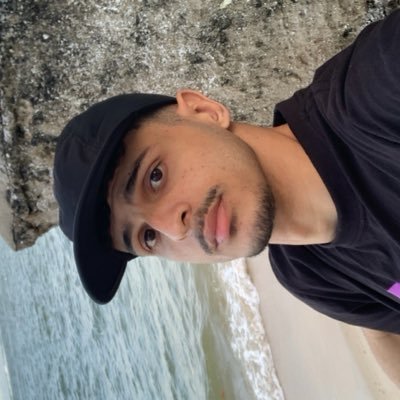 roginhoalvs's profile picture. já que sou, o jeito é ser.