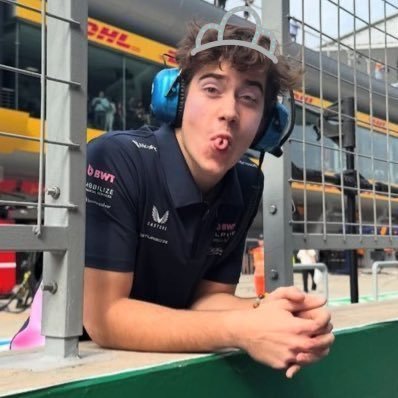 liamlawsonwdc's profile picture. ifs and buts carrots and nuts kind of thing ★ @aizahisrllygay