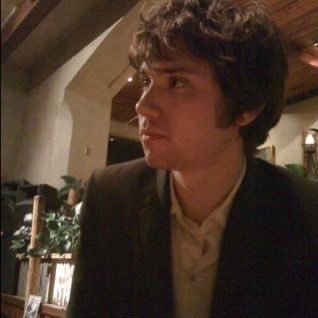 _prettyoddboy's profile picture. i’m like if ryan ross had a jazz obsessed son